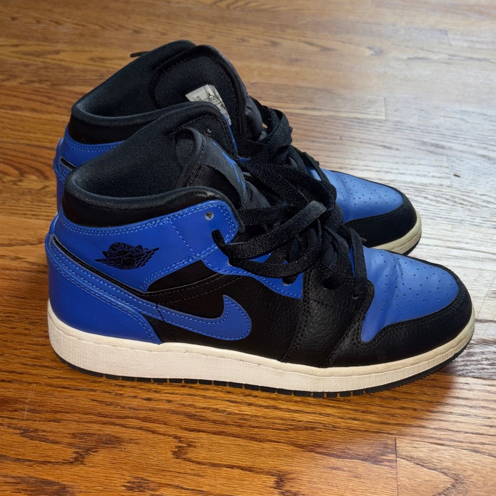 Nike